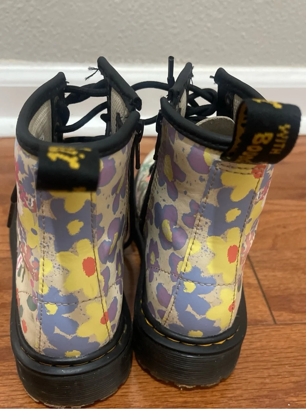 Dr. Martens Youth 1460 J Floral Mash Up Leather Lace Up Boots US 2